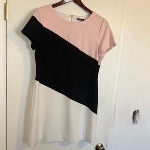 Tommy Hilfiger color block dress size 14 EUC
